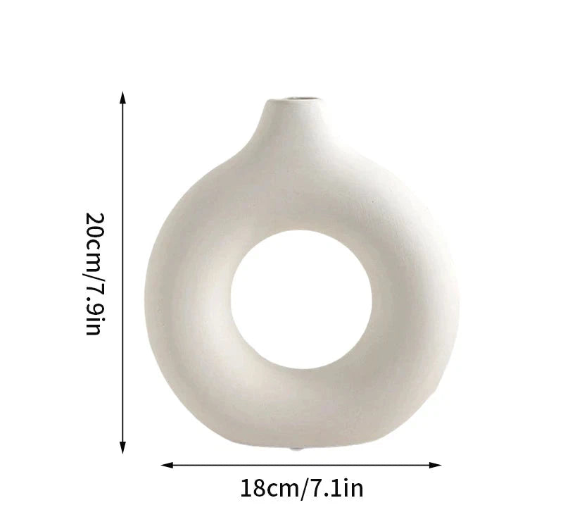 Vase décoratif en cercle