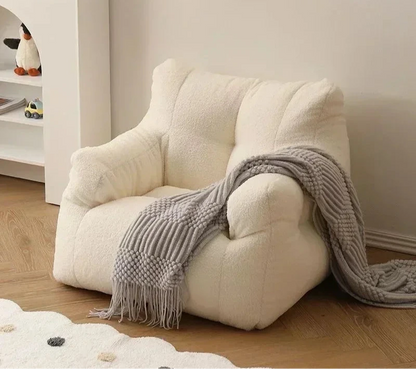 Fauteuil Marina minimaliste en tissu peluche